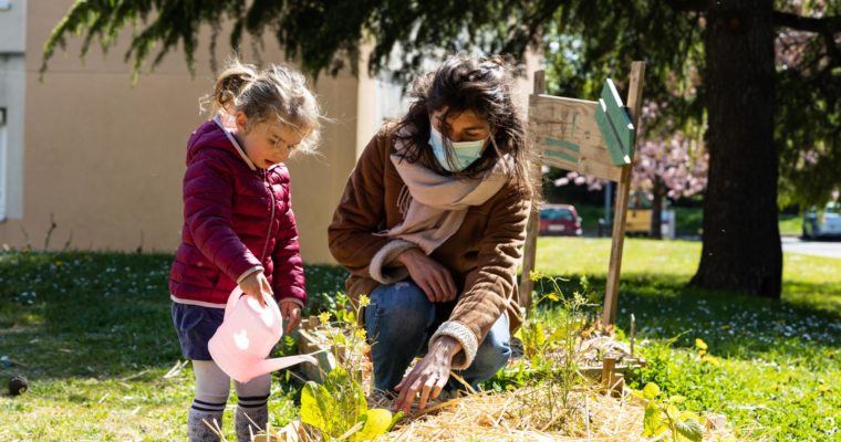 Chantier participatif : construction d’une serre