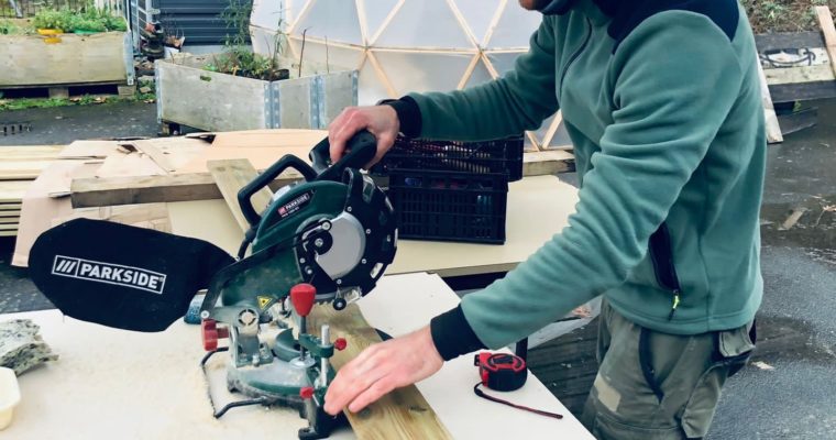 Chantier jardinage et bricolage